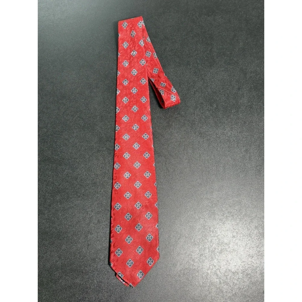Wembley Men's 100% Silk Blended  57
